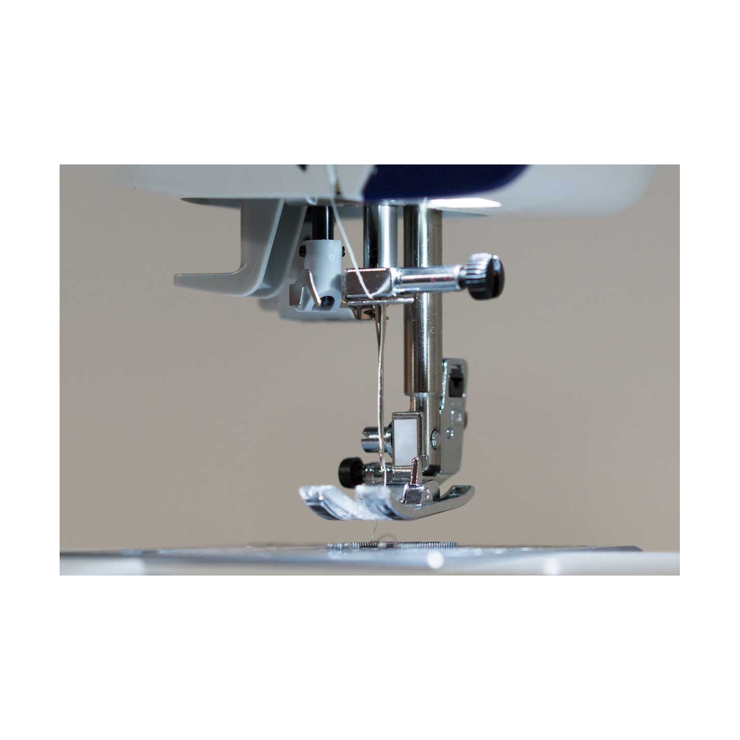 Machine à coudre Juki HZL G220