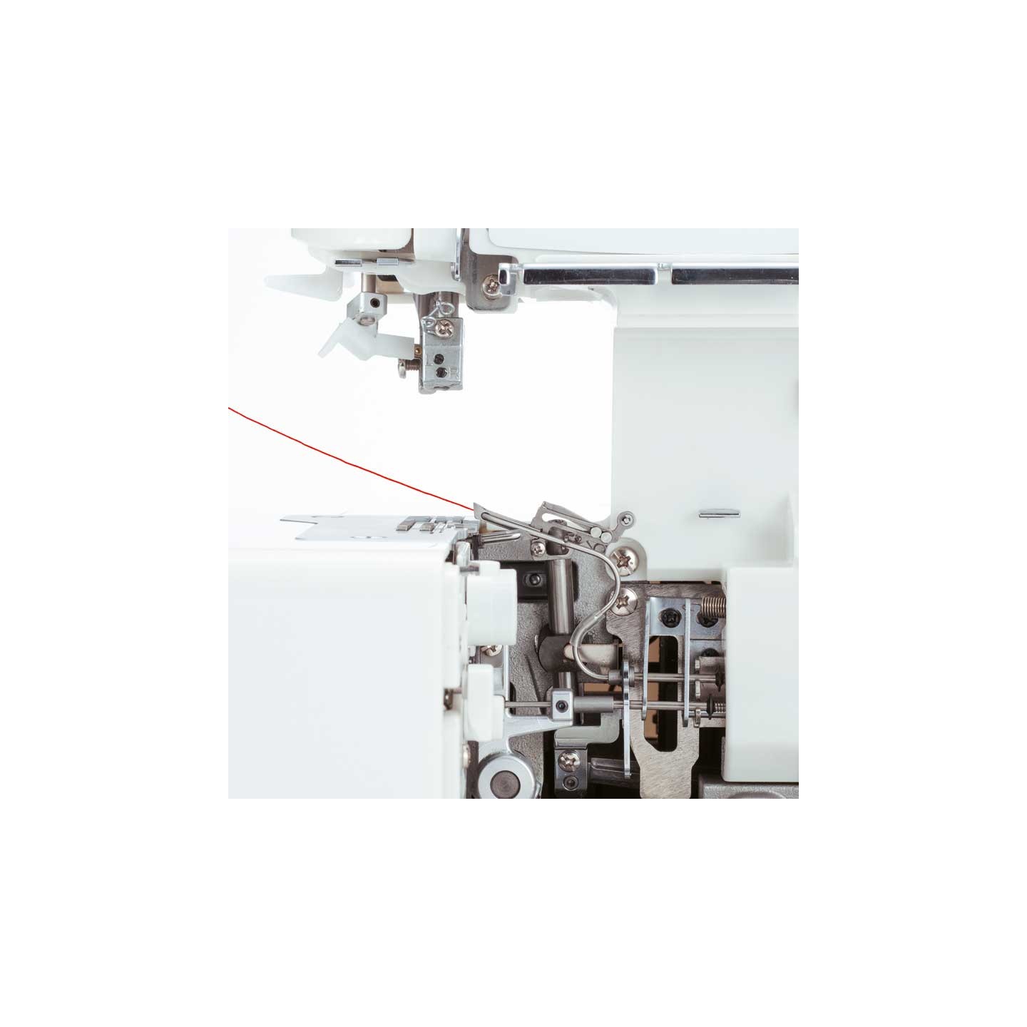 Surjeteuse Juki MO 1000