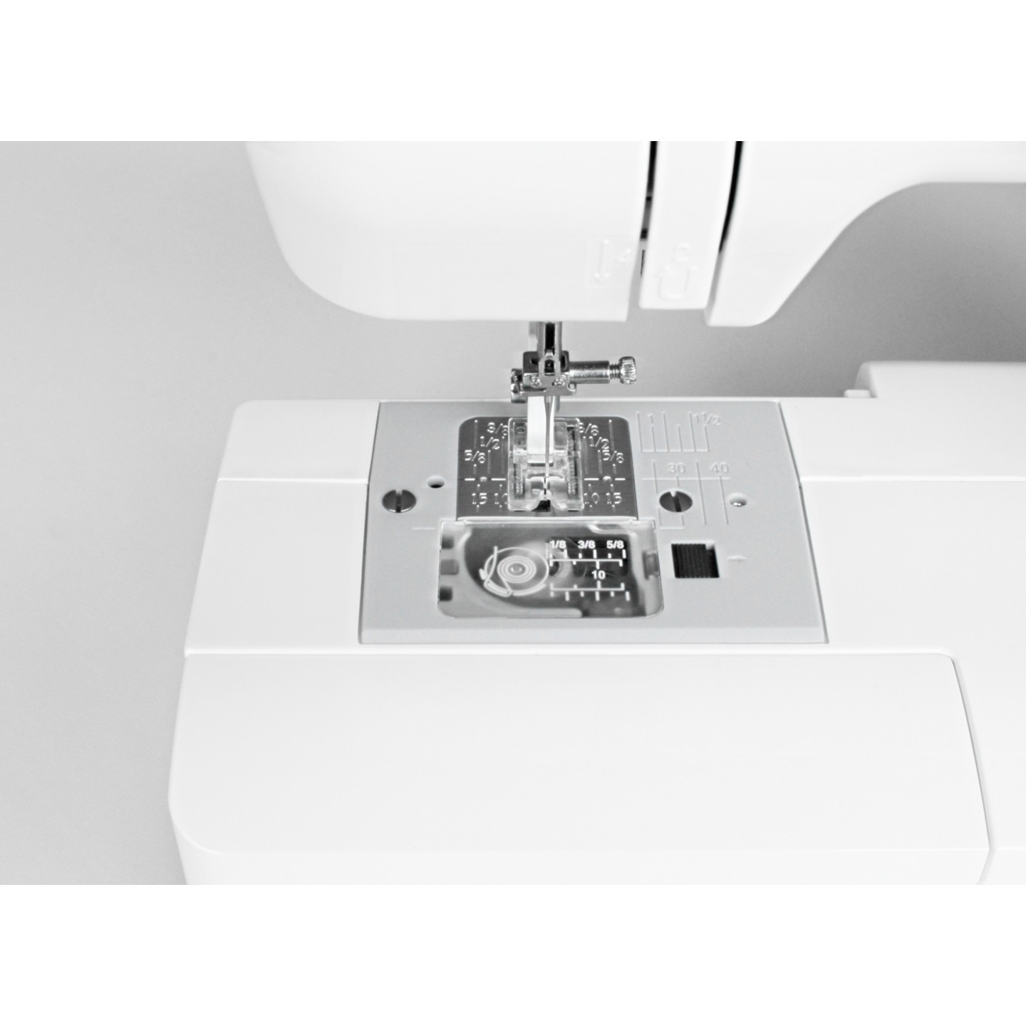 Machine à coudre Elna eXplore 150