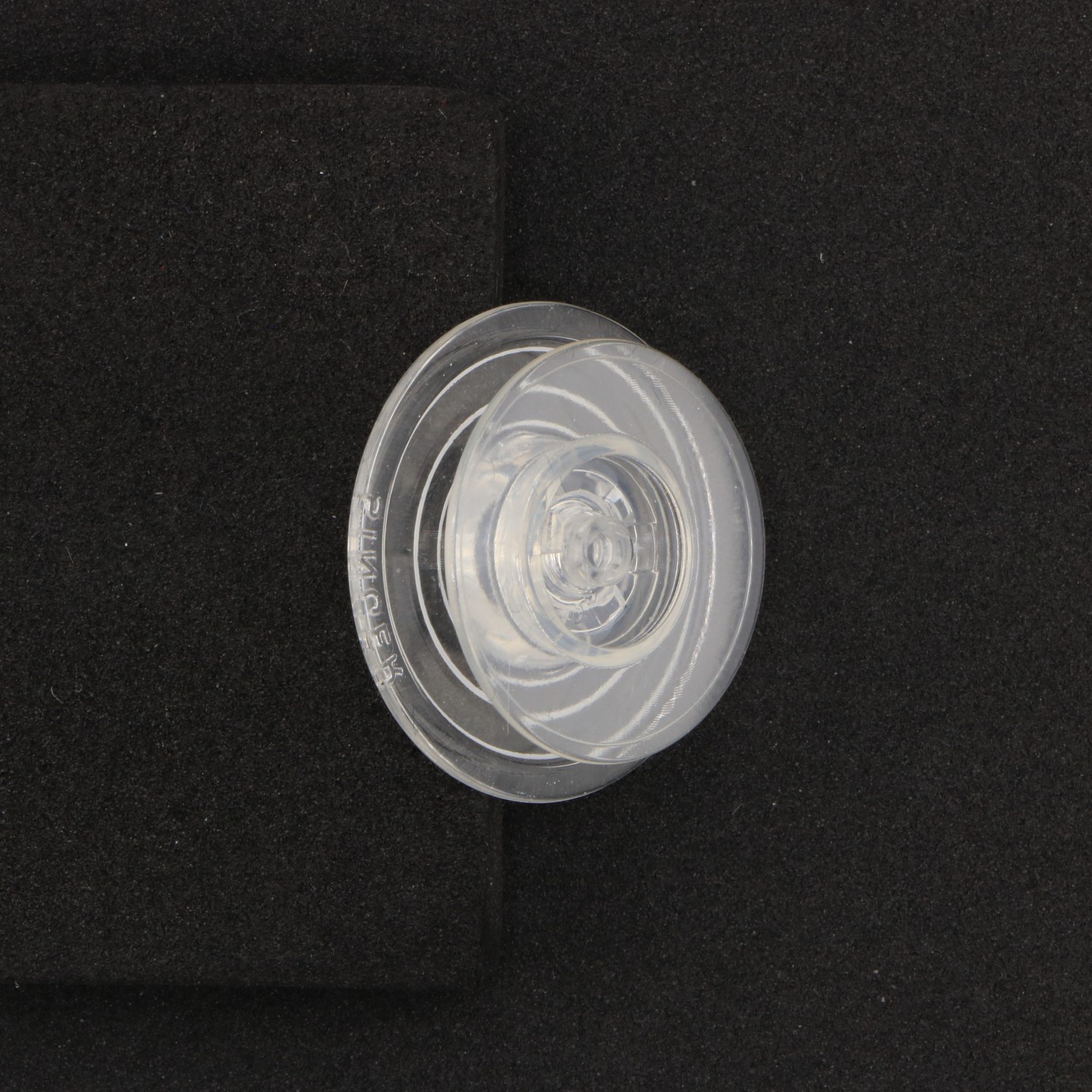 Canettes Singer s&eacute;rie 600, et s&eacute;rie 700