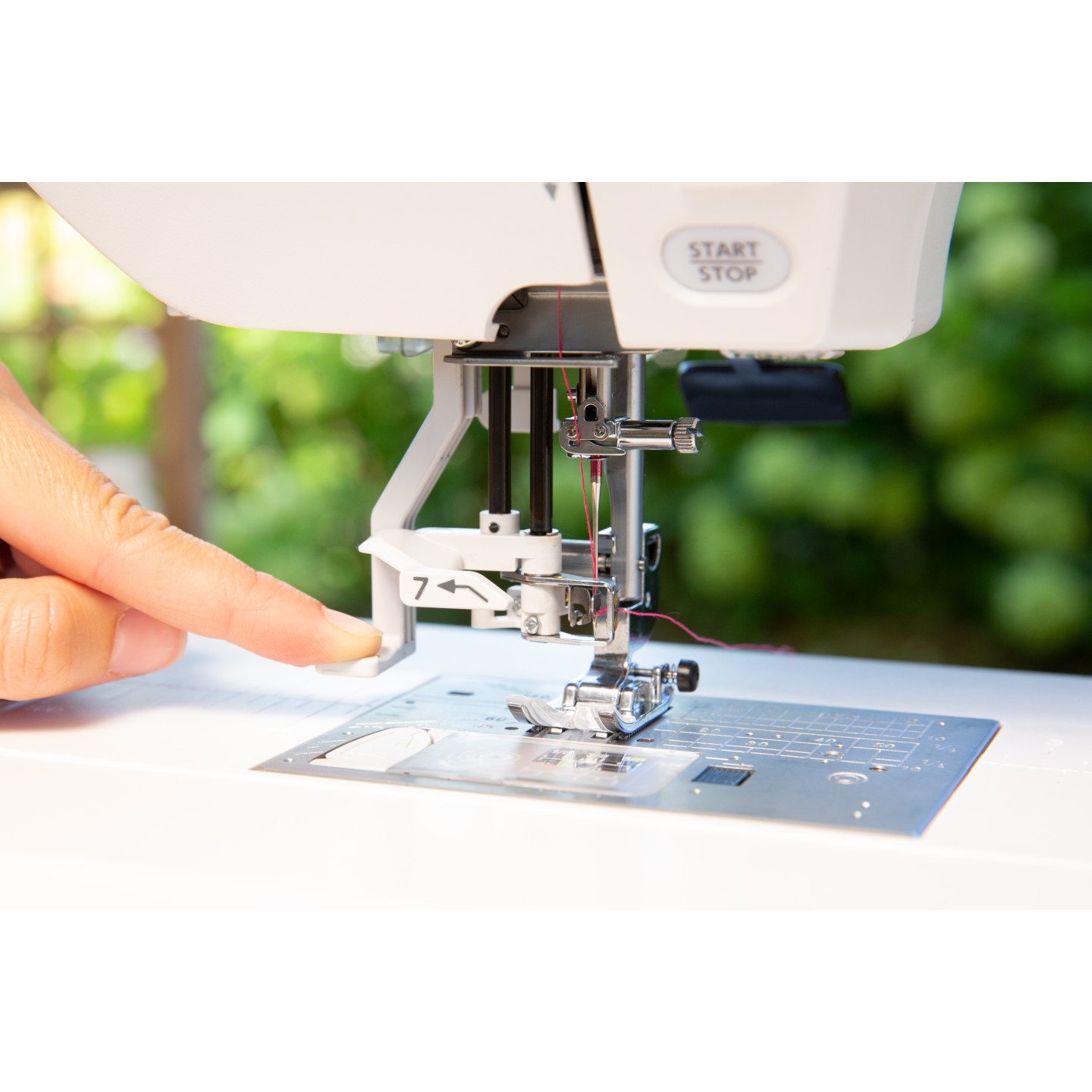 Machine &agrave; coudre Elna eXcellence 680+ Fashion & Decor &eacute;dition