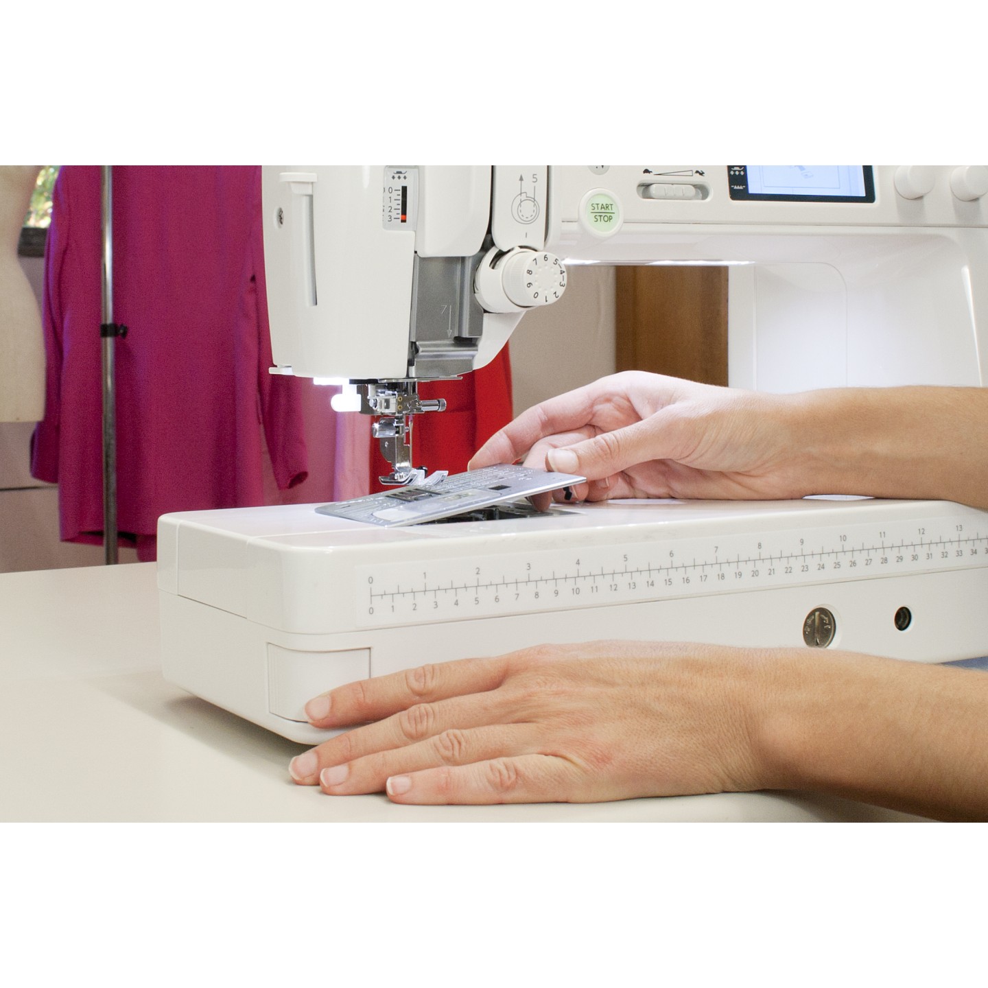 Machine &agrave; coudre Elna eXcellence 720 PRO